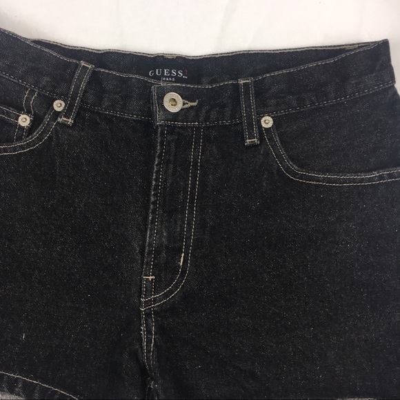 Guess Shorts - Picture 2 of 7